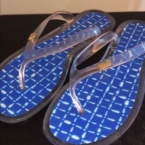 🐳Vineyard Vines Flip Flops🐳